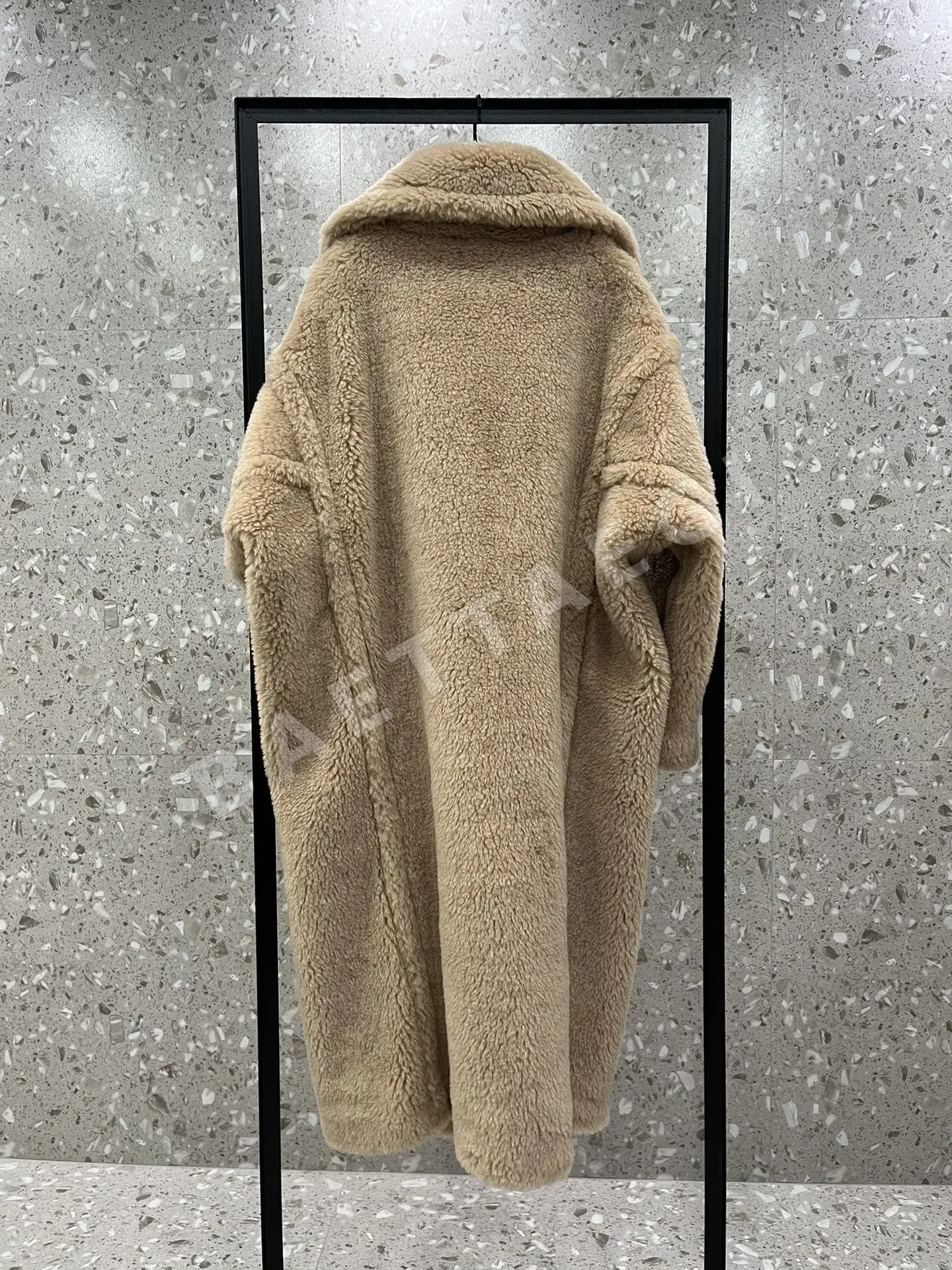 막스마라 테디 베어 허니 컬러 자켓 상세 이미지 2