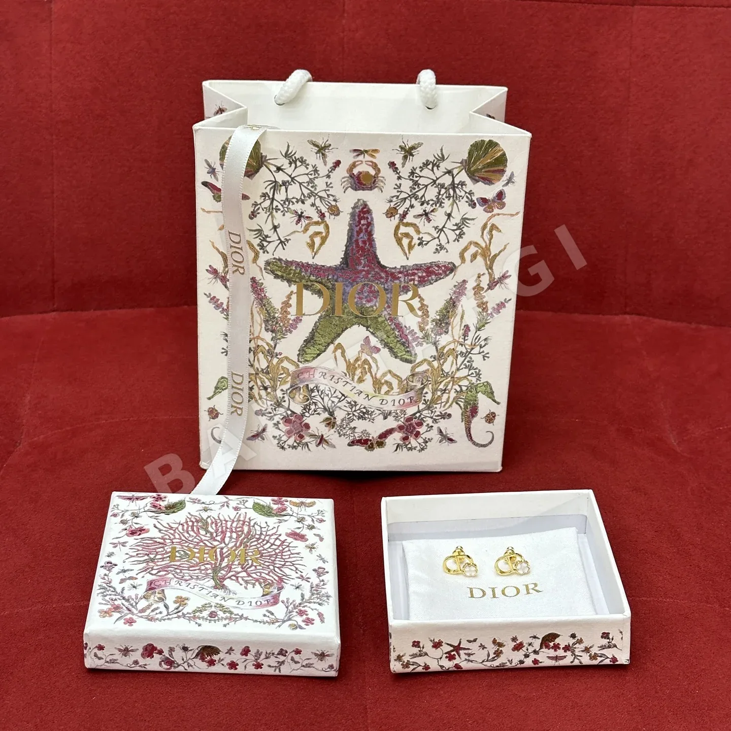 디올 MISS CD 가든 자개 귀걸이 상세 이미지 9