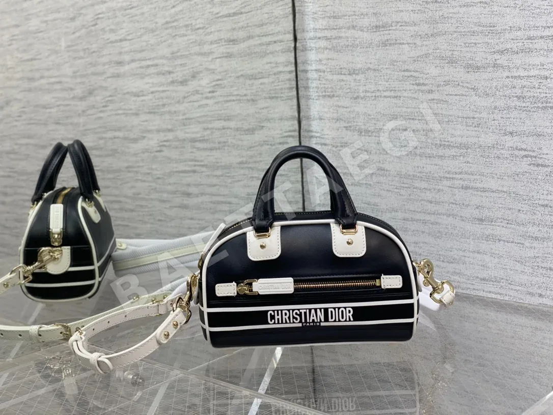 디올 바이브 지퍼 볼링 백 155089