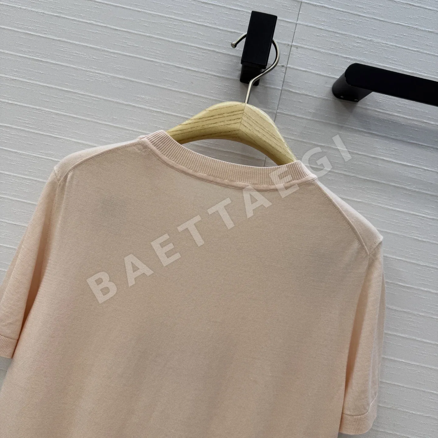 디올 자수 니트 반팔 탑 상세 이미지 9