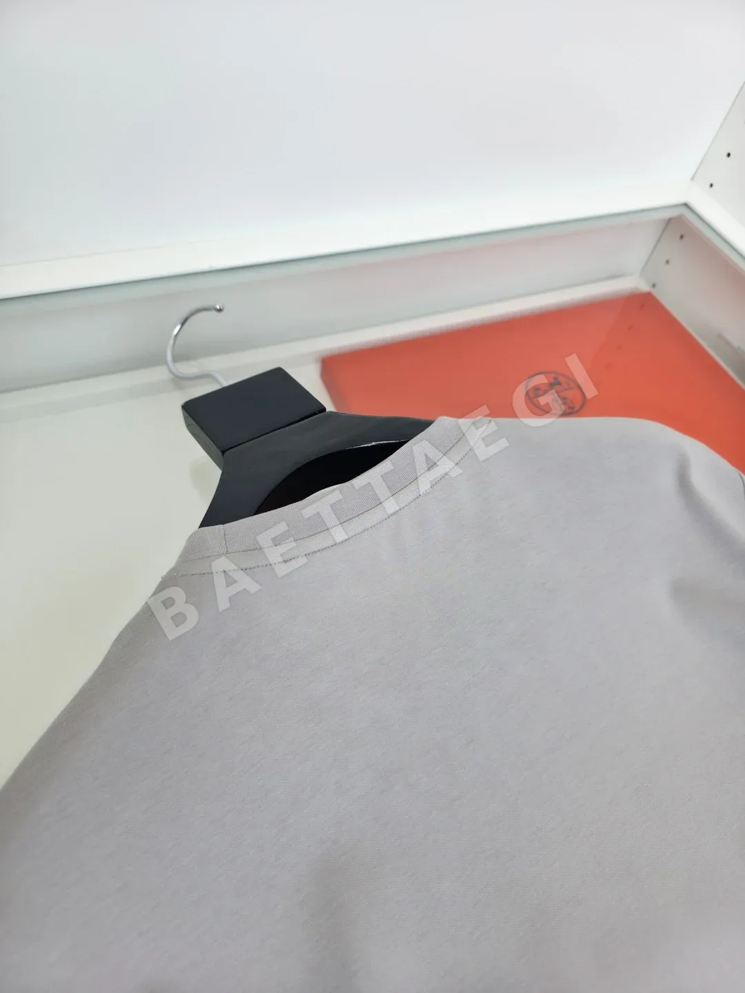 에르메스 마르세라라이즈드 라인 석장식 남성 반팔 티셔츠 상세 이미지 9
