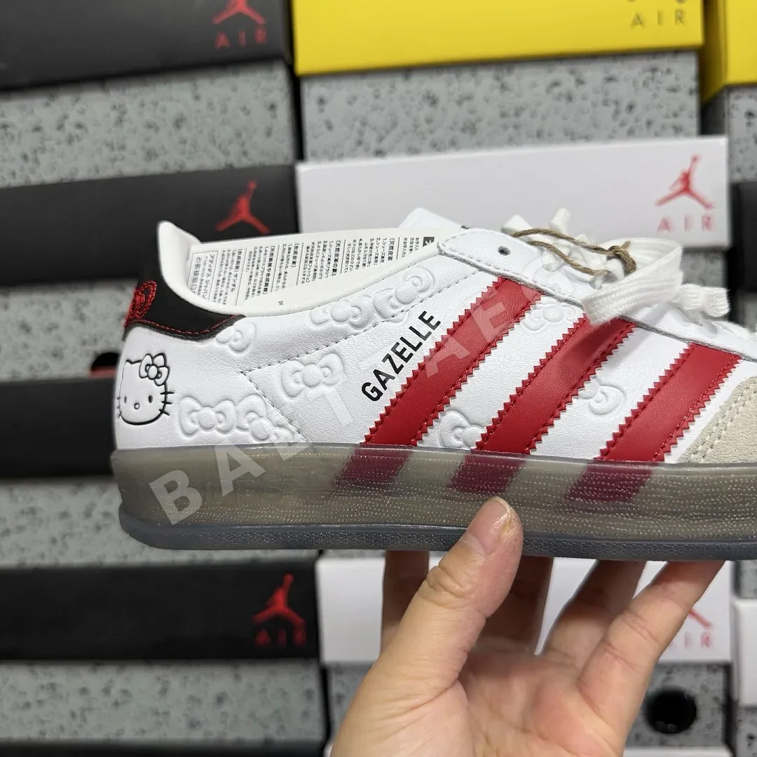 아디다스 [GOD] 가젤 인도어 II0013 200831 Adidas Gazelle Indoor Hello Kitty 상세 이미지 4