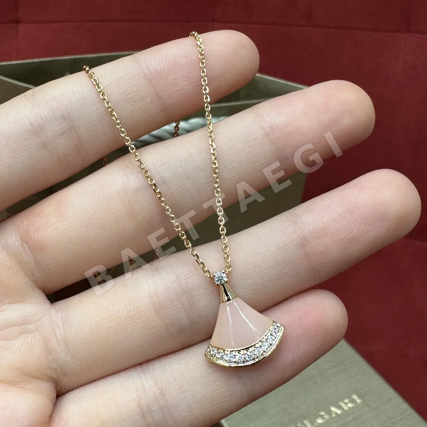 불가리 다이아몬드 팬 진주 장식 목걸이 178634
