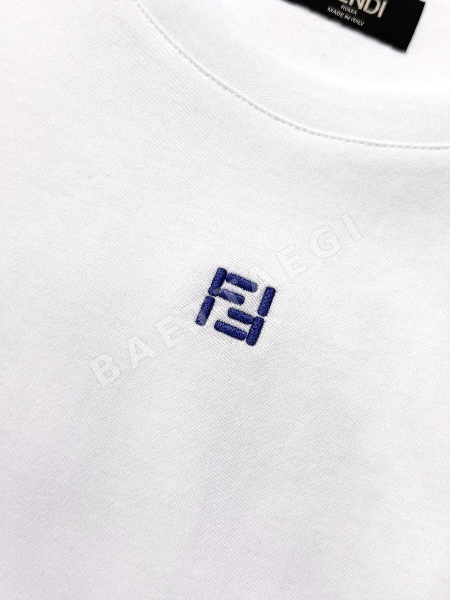 펜디 로고 자수 남성 크루넥 반팔 상세 이미지 6