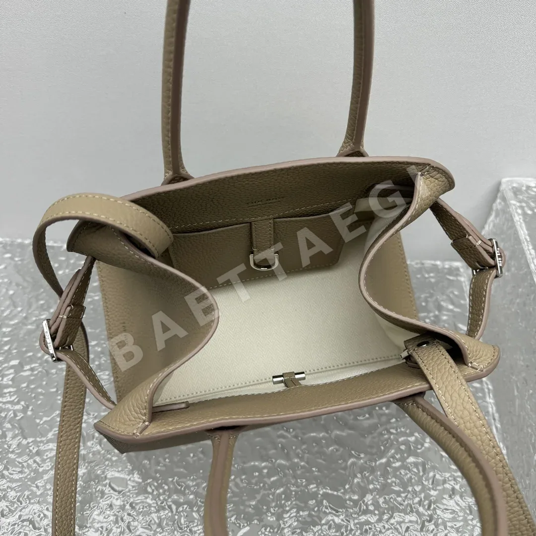 더로우 마르고 스몰 닥터즈백 가방 상세 이미지 8