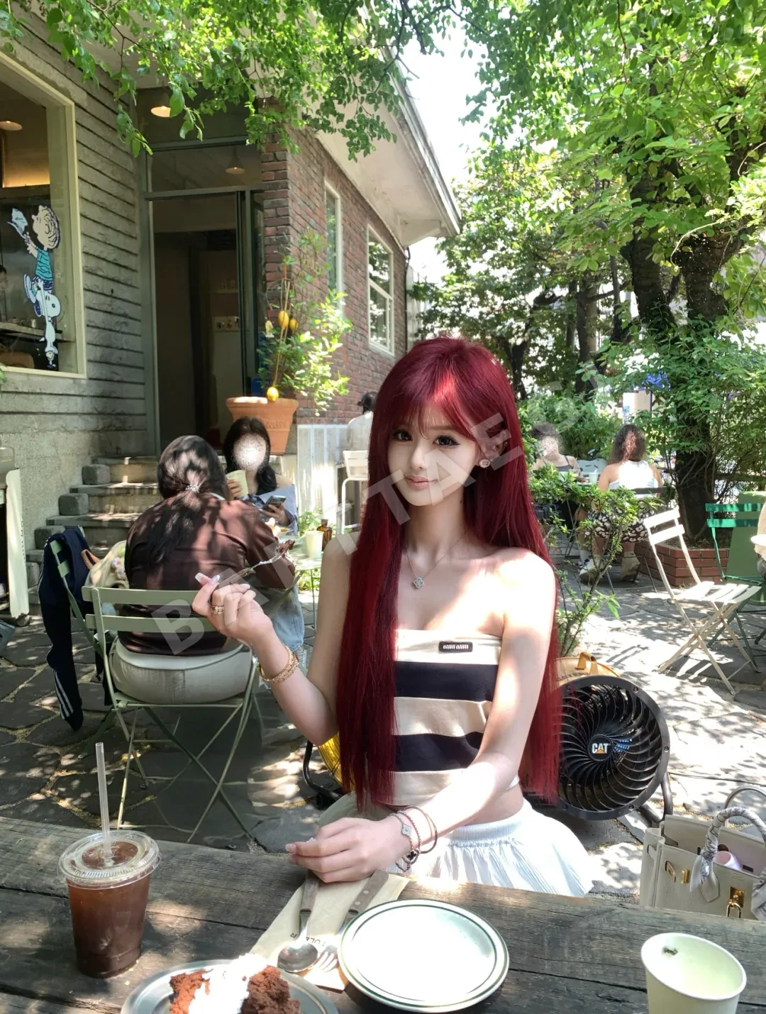미우미우 스트라이프 로고 자수 반팔 탑 상세 이미지 3
