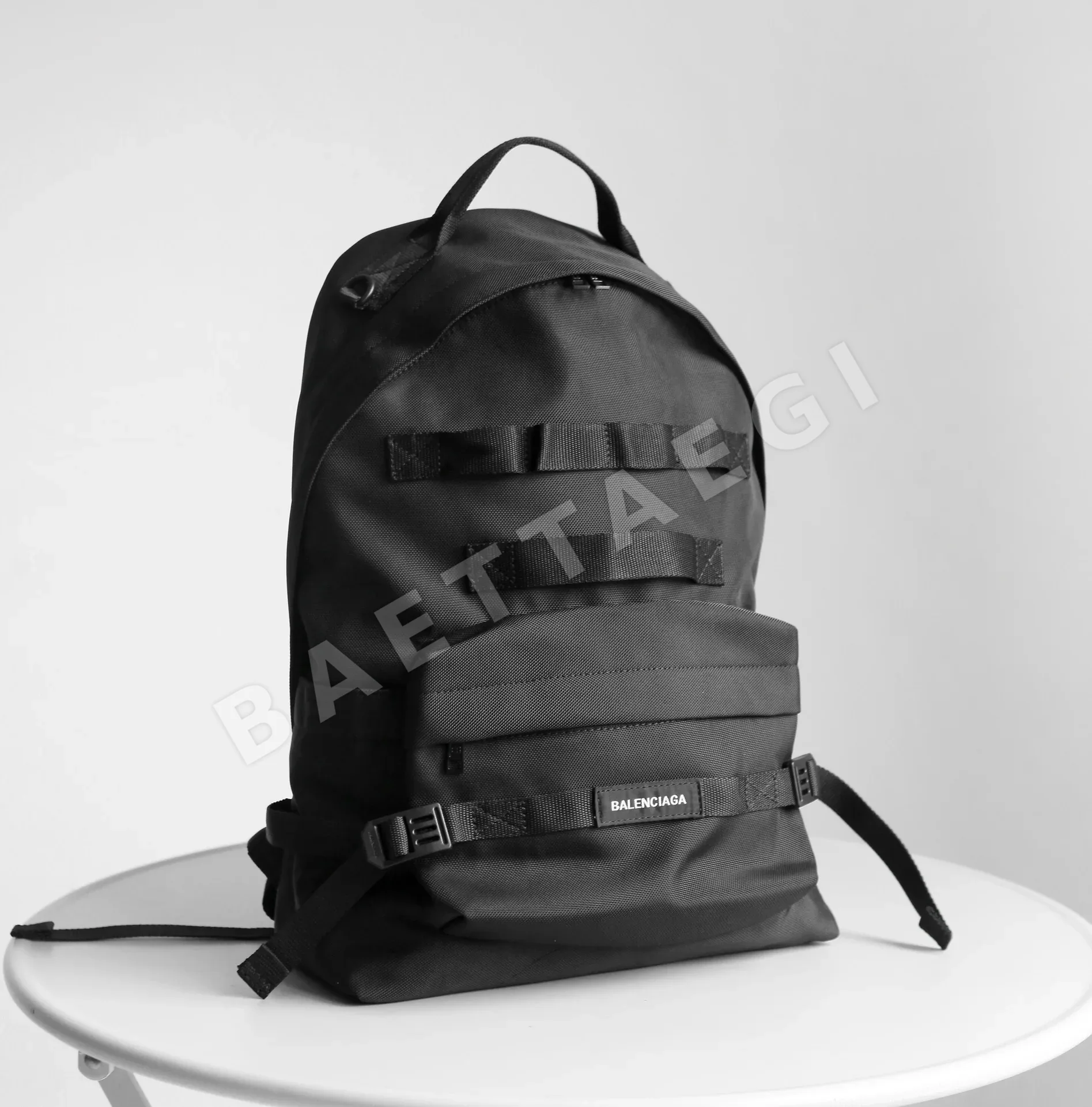 발렌시아가 나일론 백팩 186541