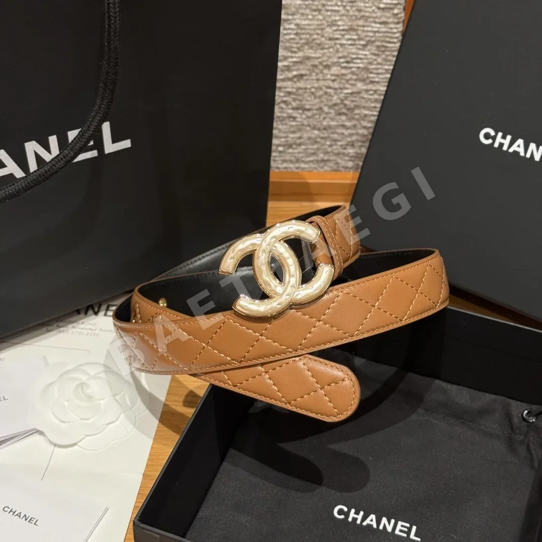 샤넬 더블 C 메탈 로고 램스킨 벨트 상세 이미지 2