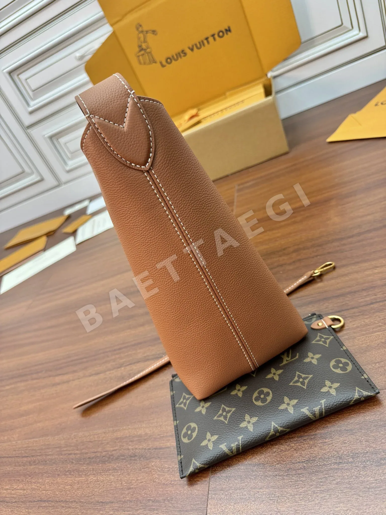 루이비통 M25354 가방 상세 이미지 7