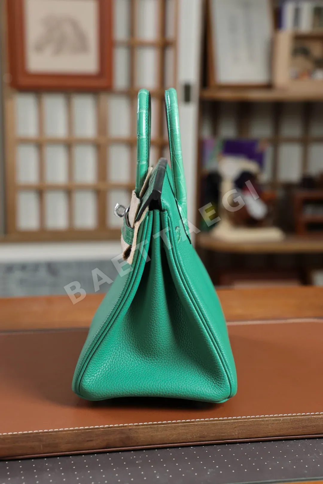 에르메스 버킨 25 터치 악어가죽 가방 상세 이미지 2
