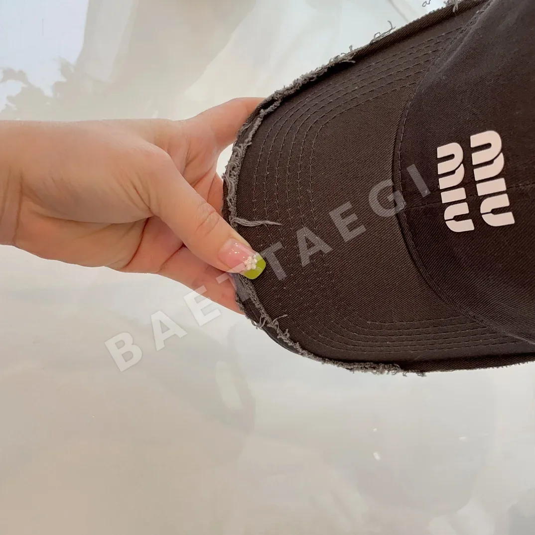 미우미우 모자 80940 Miu Miu Cap 상세 이미지 5