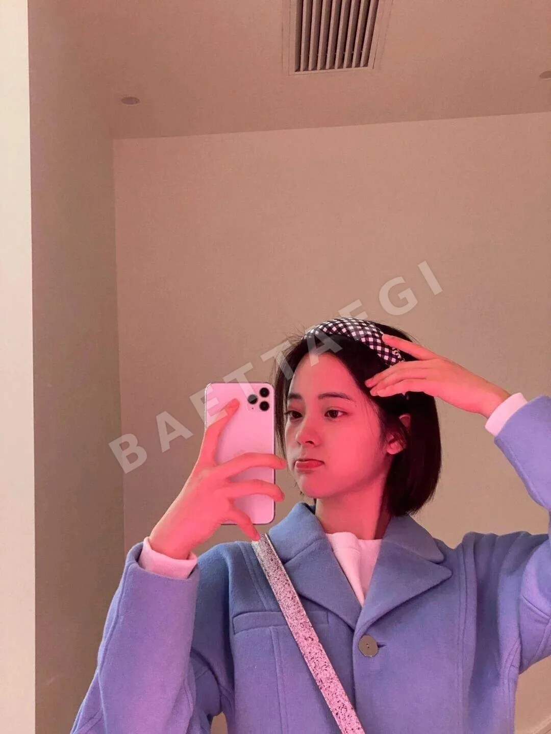 미우미우 깅엄체크 벨벳 헤드밴드 상세 이미지 2