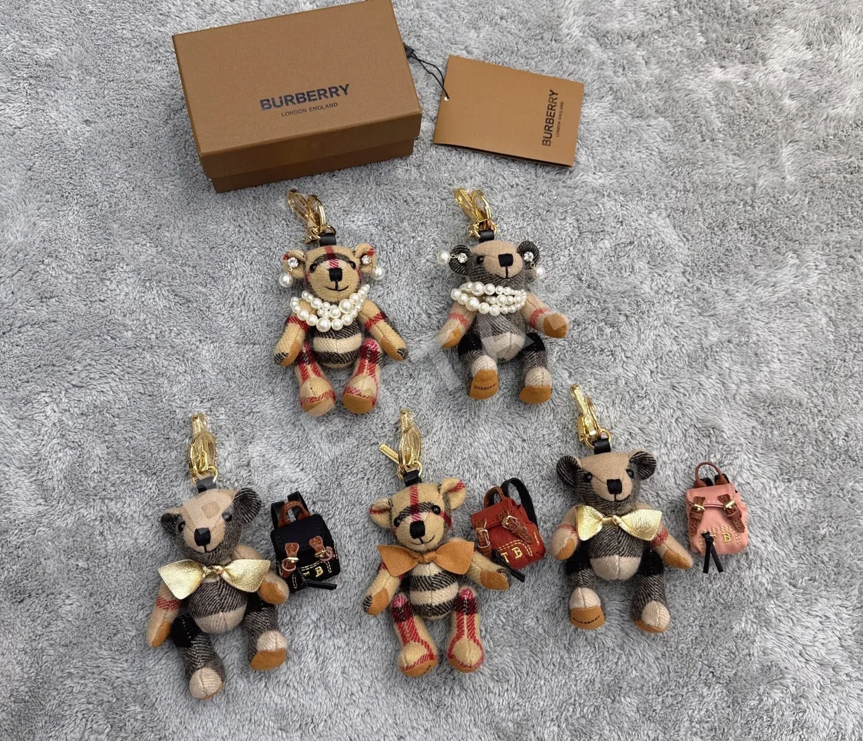 버버리 곰 인형 키링 상세 이미지 8