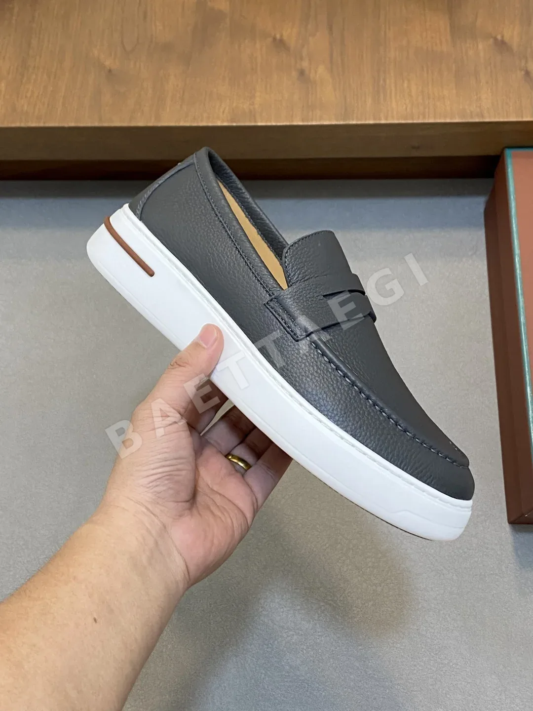 로로피아나 로퍼 남성 송아지가죽 L 상세 이미지 4