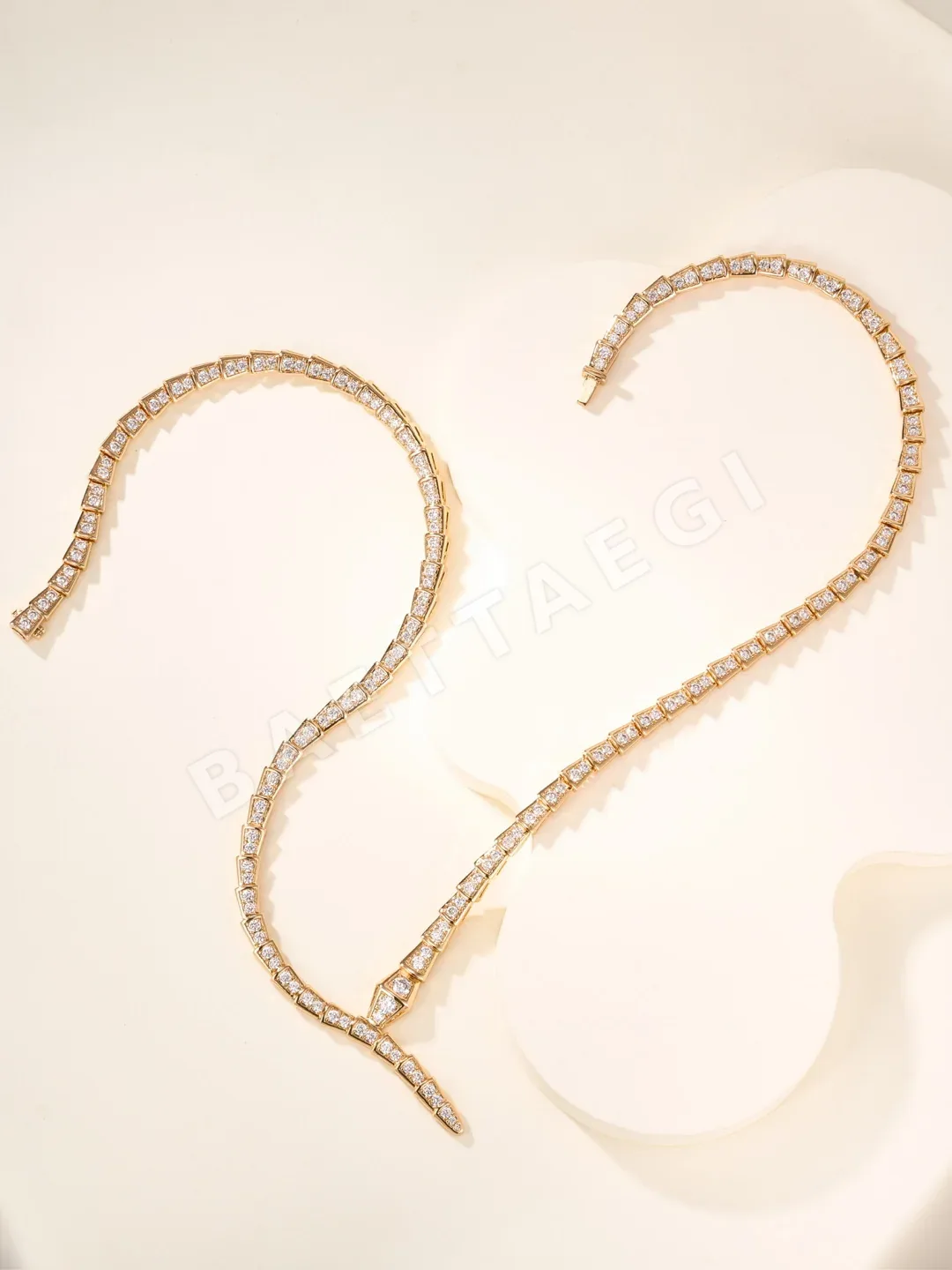 불가리 다이아몬드 뱀 모티브 목걸이 상세 이미지 8