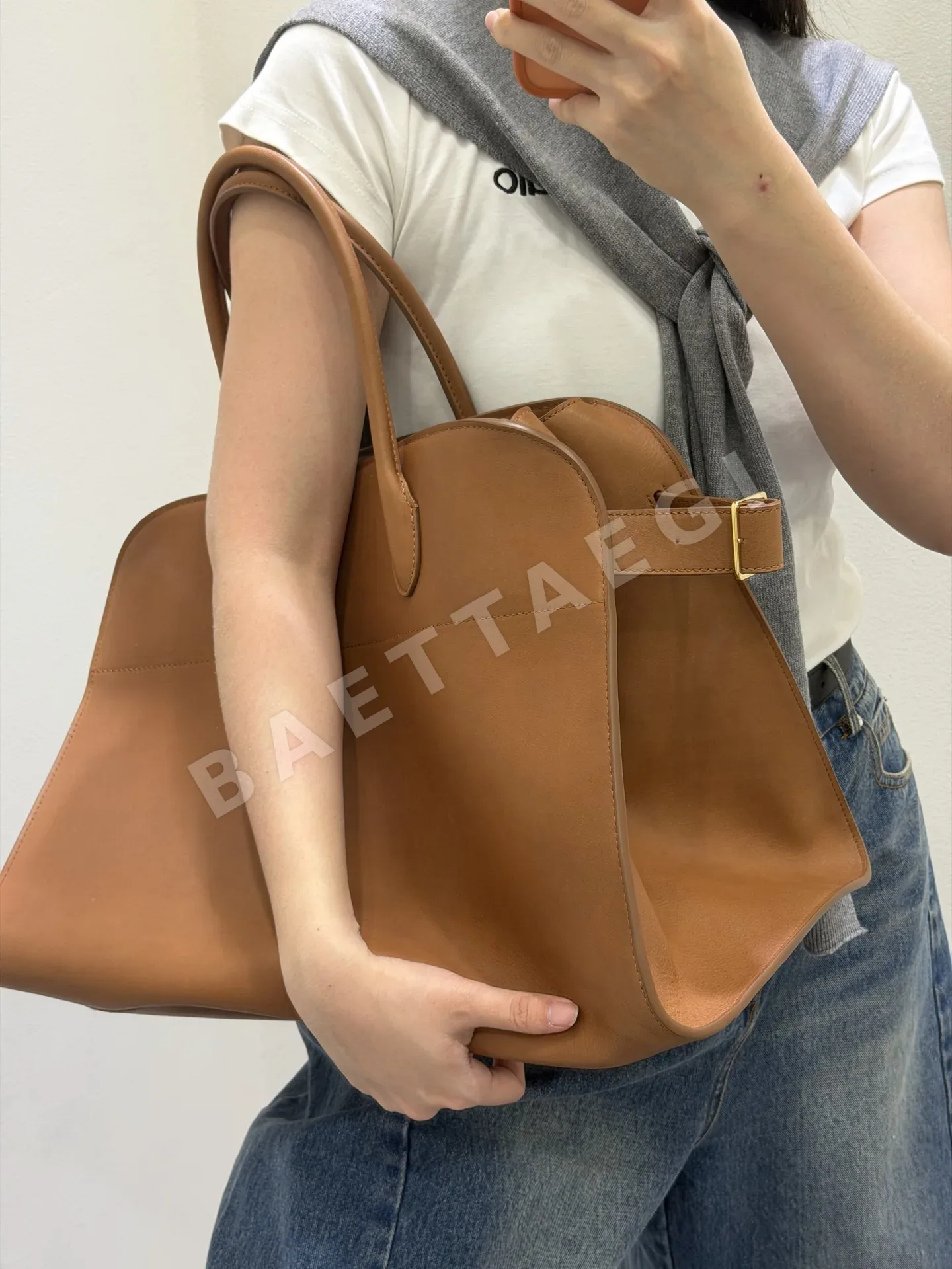 더로우 가방 Margaux 17