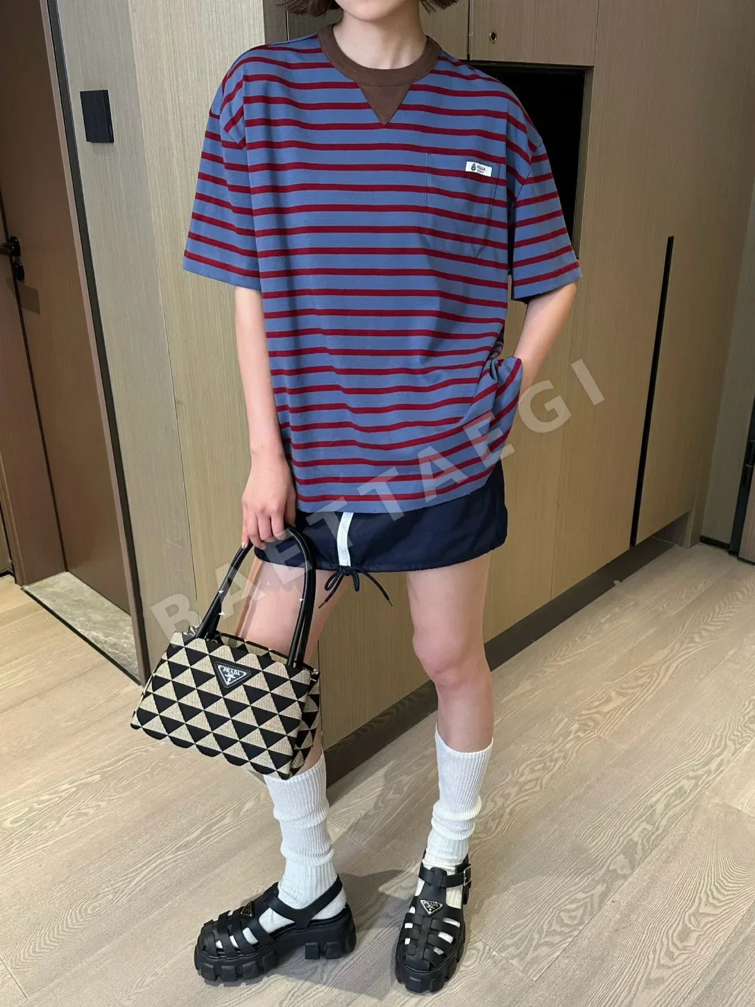 프라다 남성 반팔 상세 이미지 18