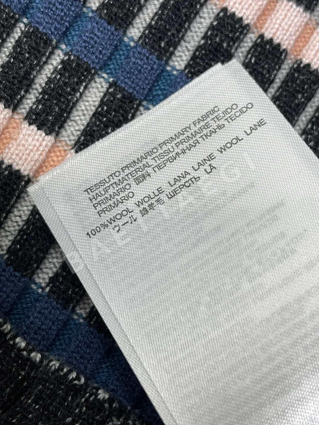 비비안웨스트우드 컬러블록 스트라이프 V넥 울 가디건 상세 이미지 9