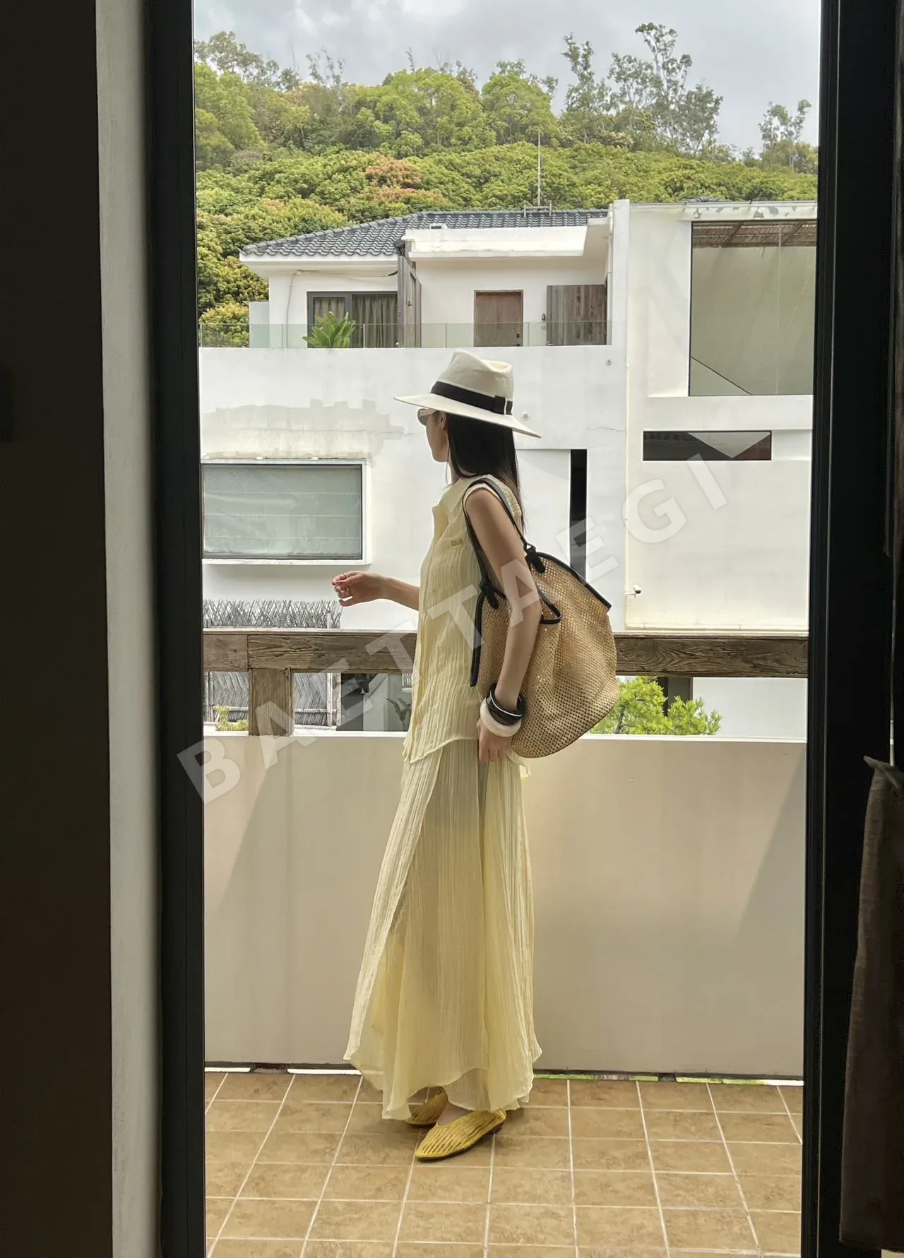 디올 플리츠 카라 민소매 셔츠 세트 상세 이미지 2