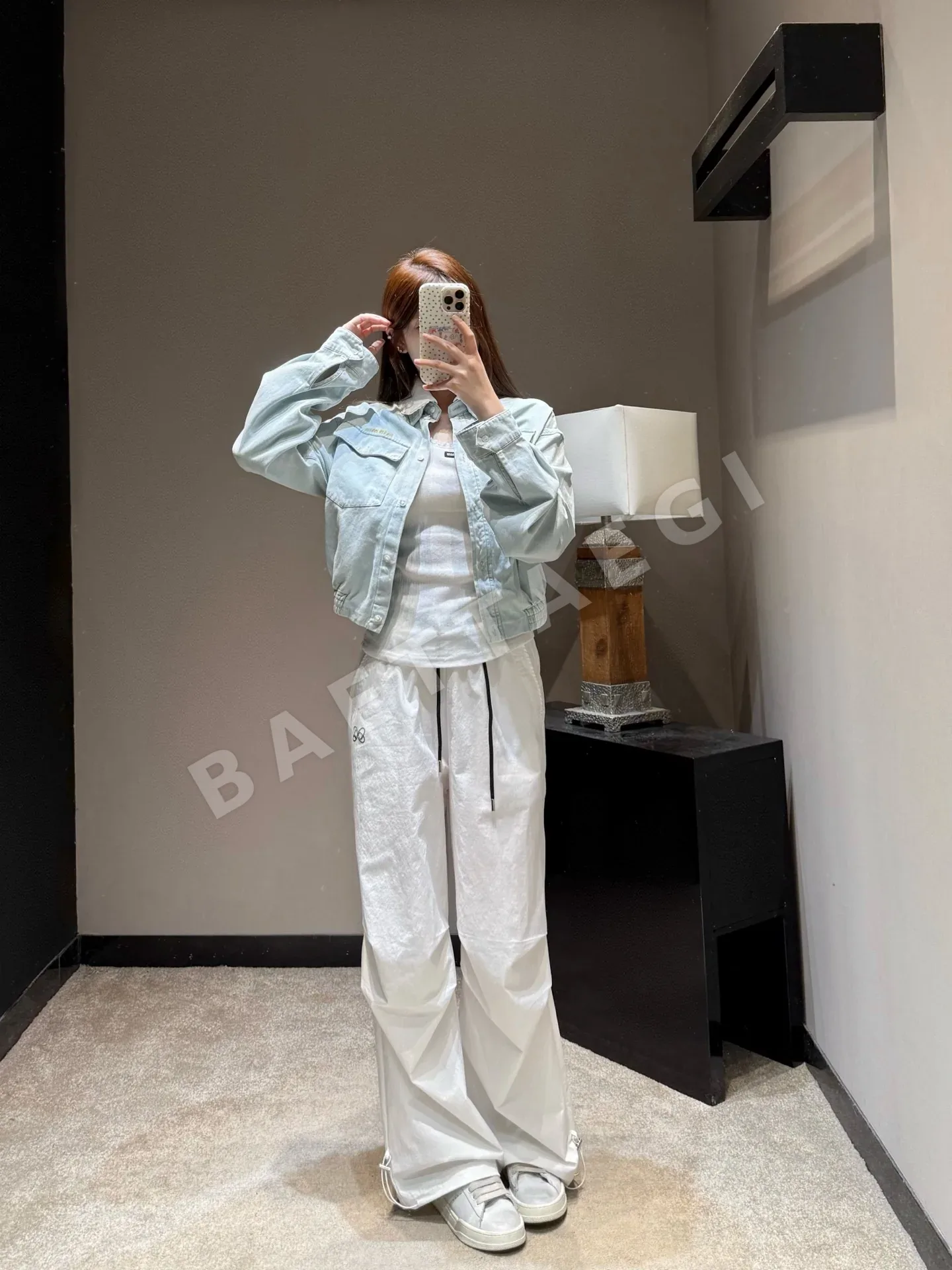미우미우 레이스 피터팬 카라 크롭 데님 자켓 상세 이미지 4