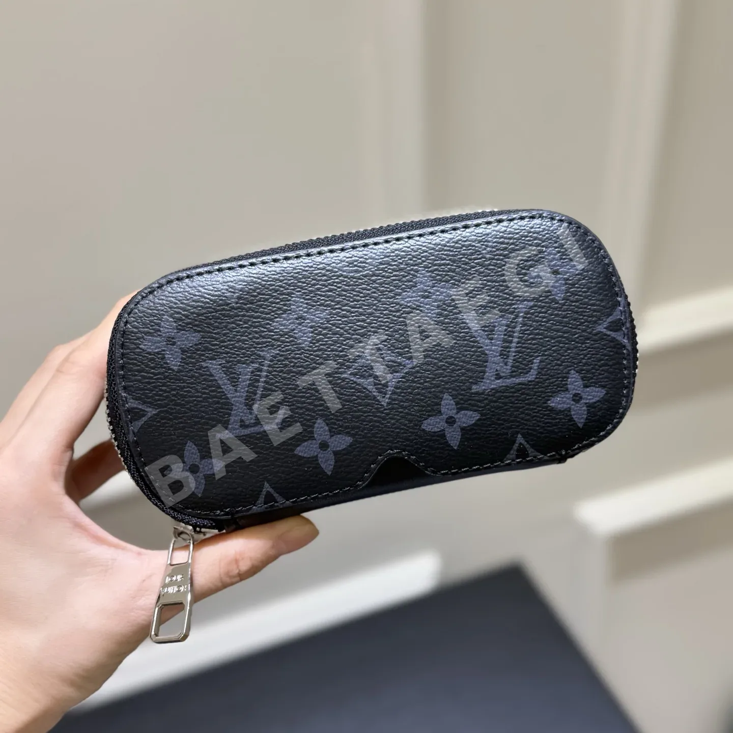 루이비통 LV xTM 모노그램 체리 키링 상세 이미지 3