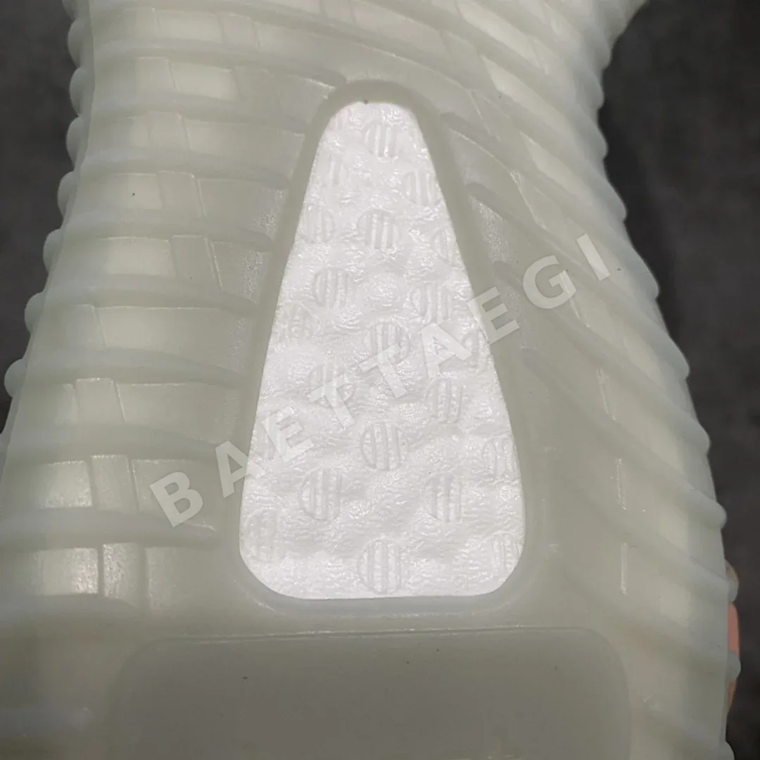 아디다스 이지 350 GY7657 200678 Adidas Yeezy 350 상세 이미지 16