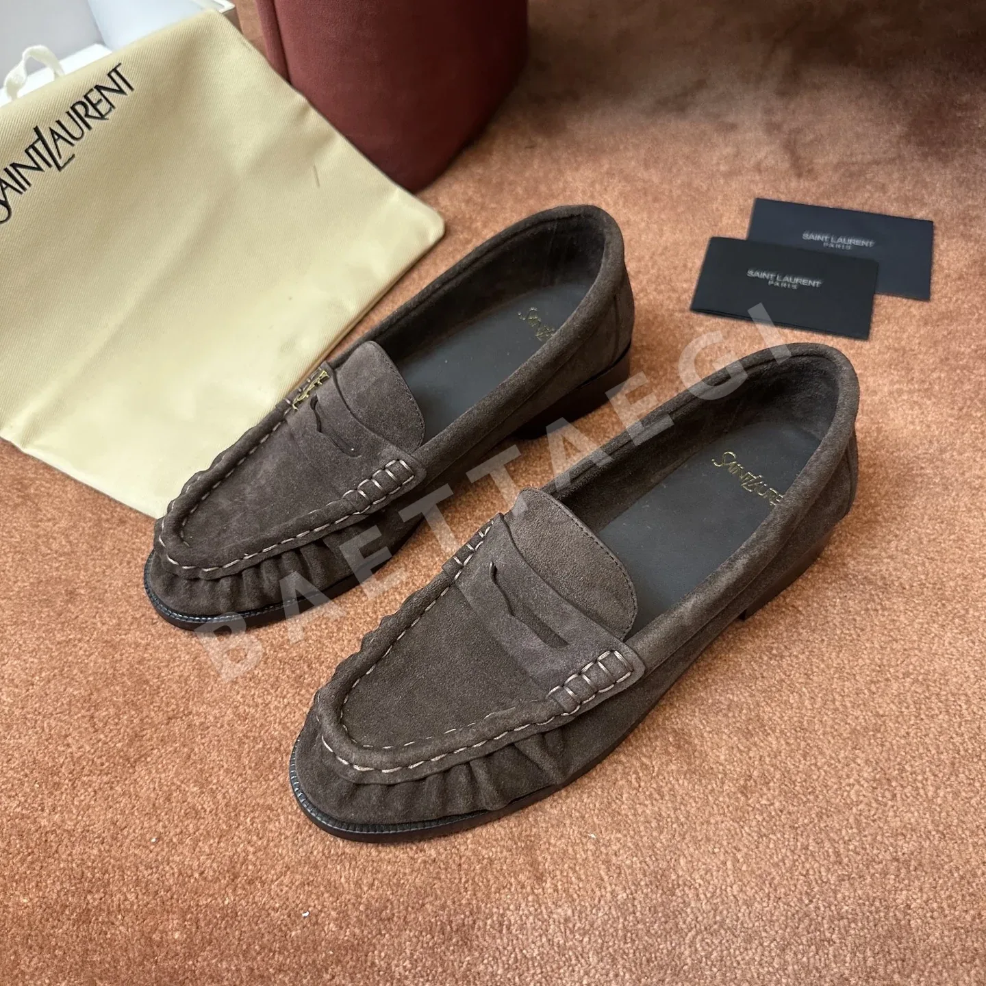 생로랑 YSL 앞코 덮인 뮬 로퍼 상세 이미지 2