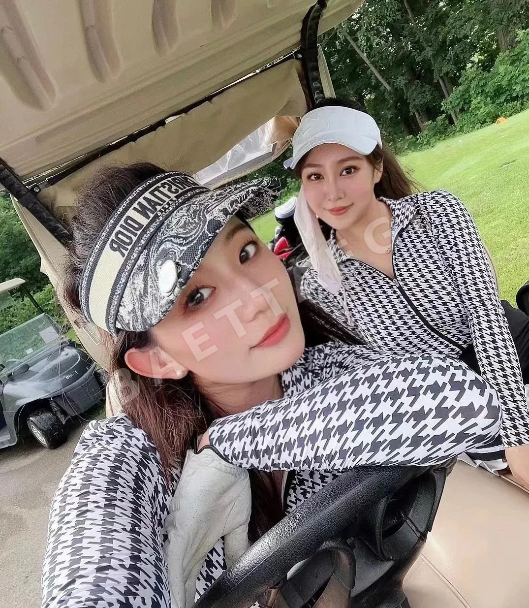 디올 바이저 모자 133708