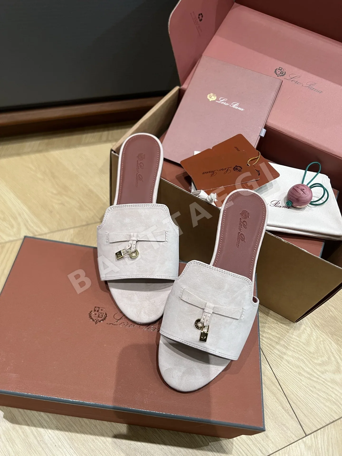 로로피아나 서머 참 슬리퍼 상세 이미지 6