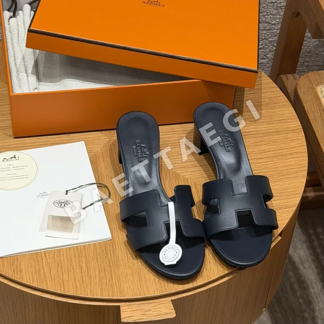 에르메스 오아시스 샌들 네이비블루 평직 하이힐 상세 이미지 1