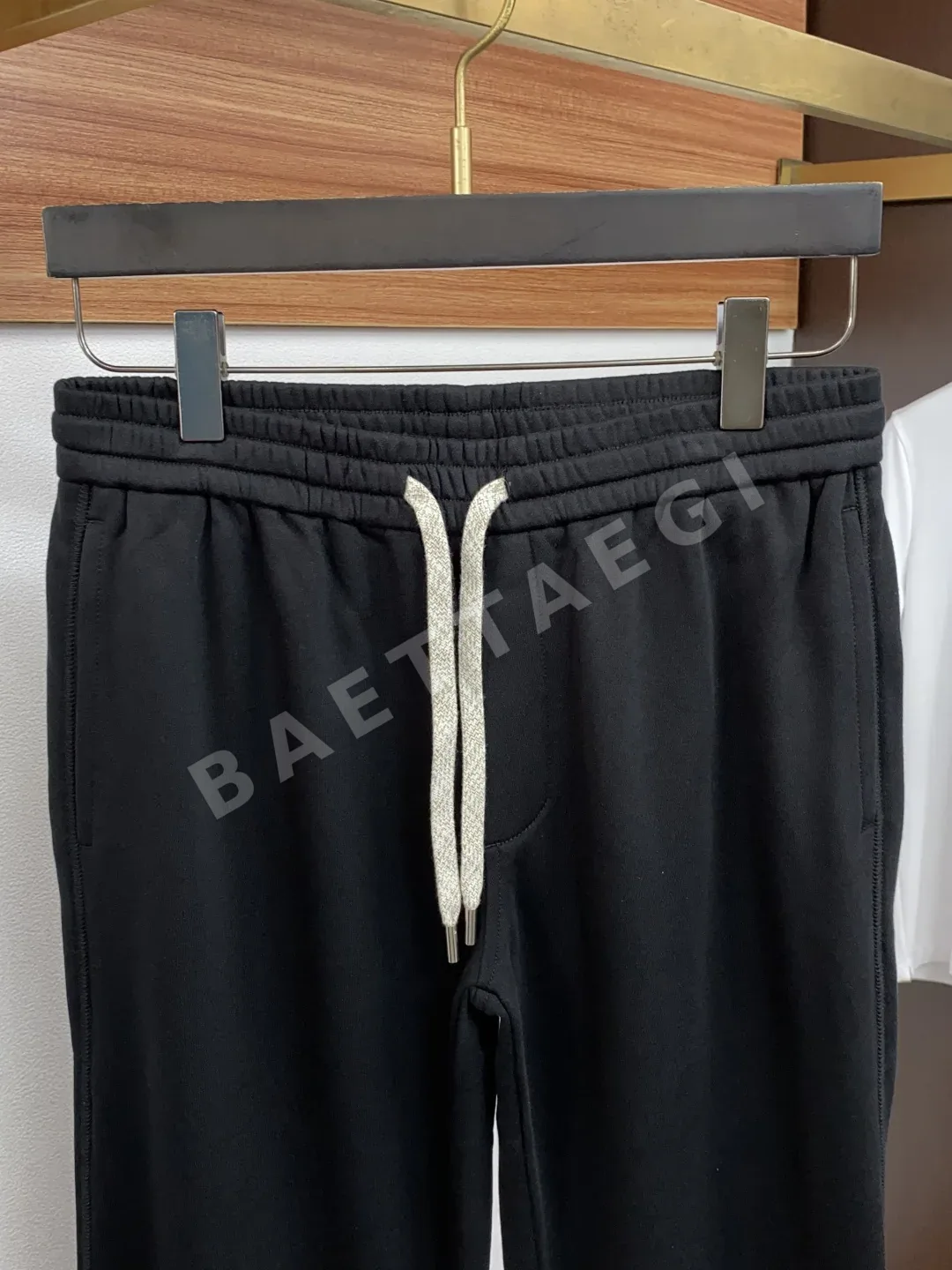 로에베 남성 바지 상세 이미지 3