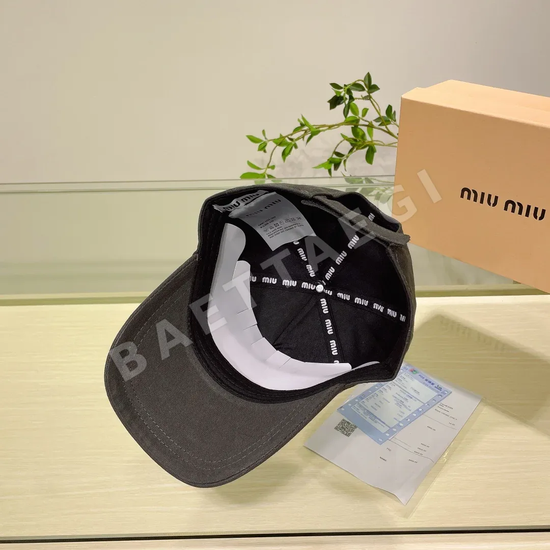 미우미우 모자 81080 Miu Miu Cap 상세 이미지 4