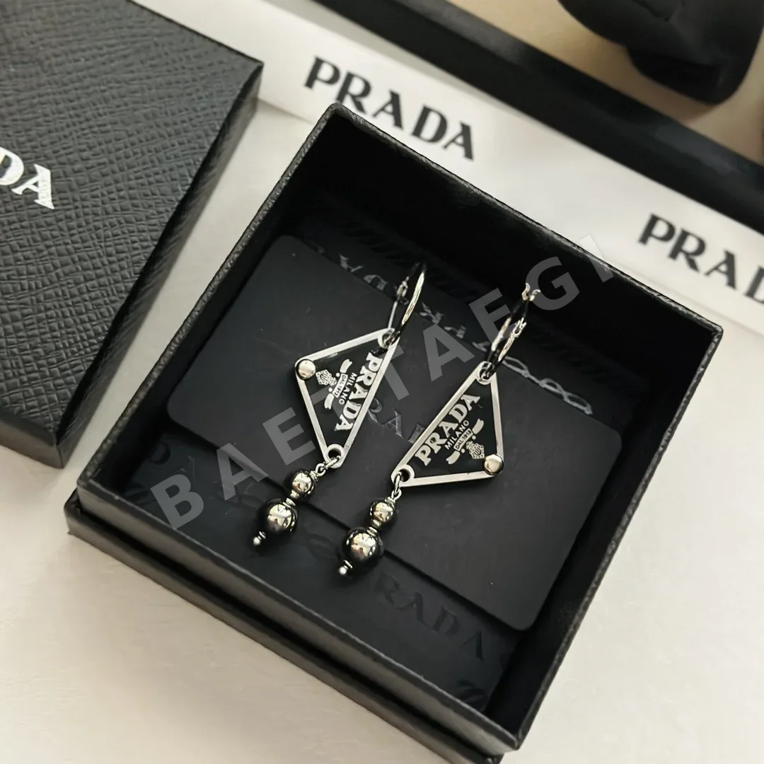 프라다 귀걸이 71495 Prada Earrings
