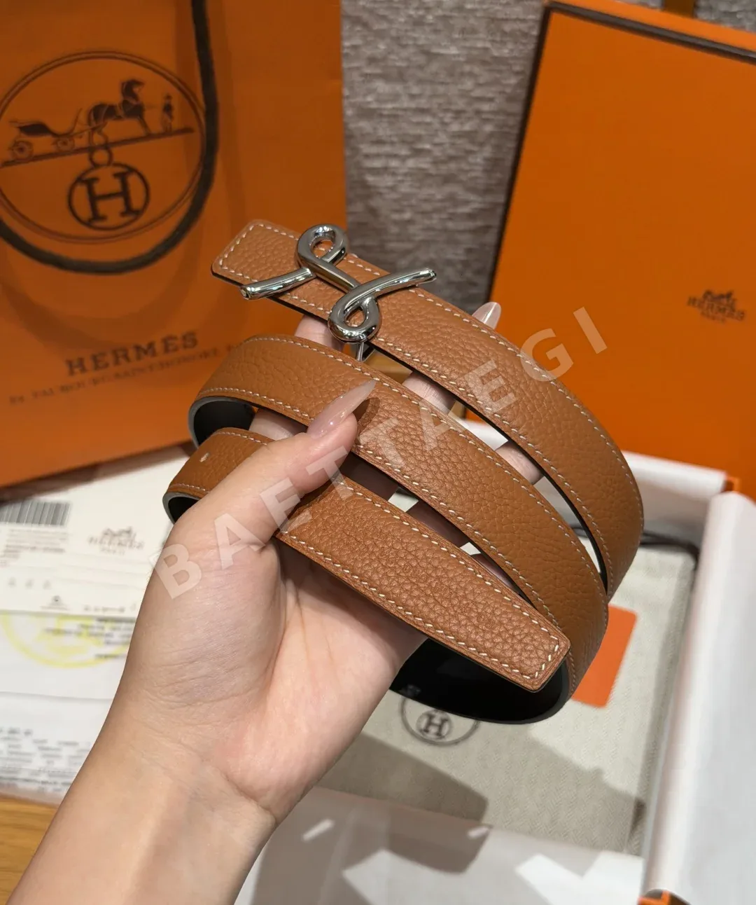 에르메스 H 크로와지에르 리버시블 가죽 벨트 상세 이미지 2