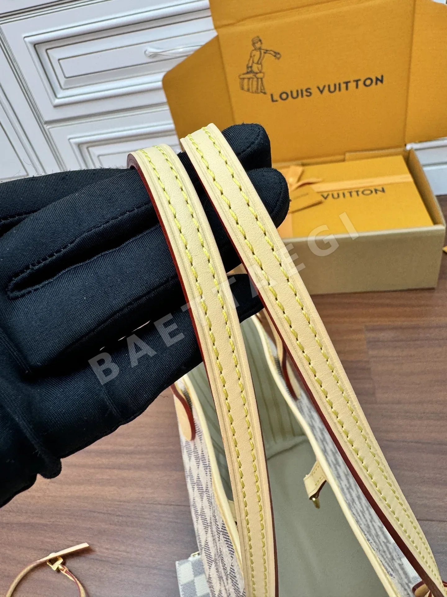 루이비통 다이아몬드 패턴 가죽 가방 N40604 상세 이미지 6