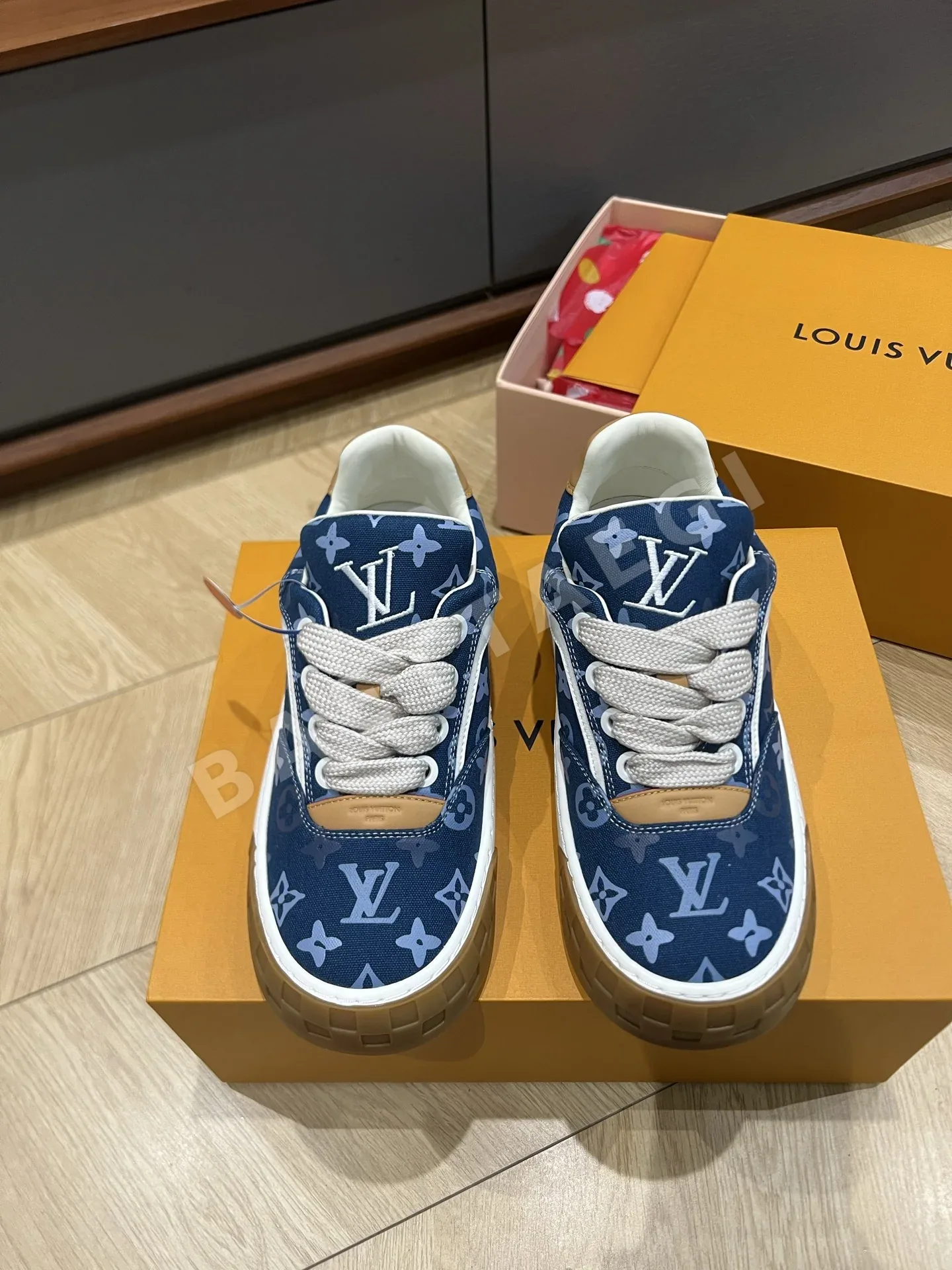 루이비통 LV 26 스케이트보드 신발 99522