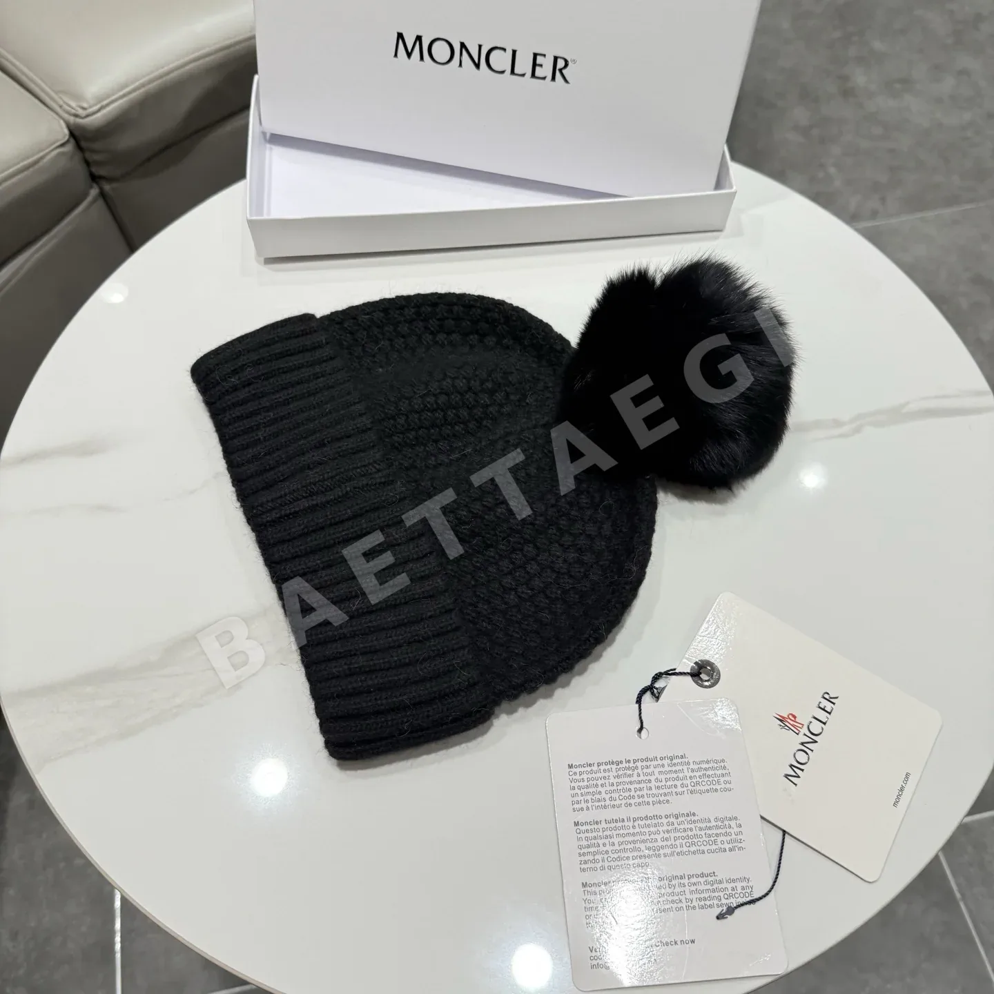 몽클레르 폼폼 울 모자 상세 이미지 7