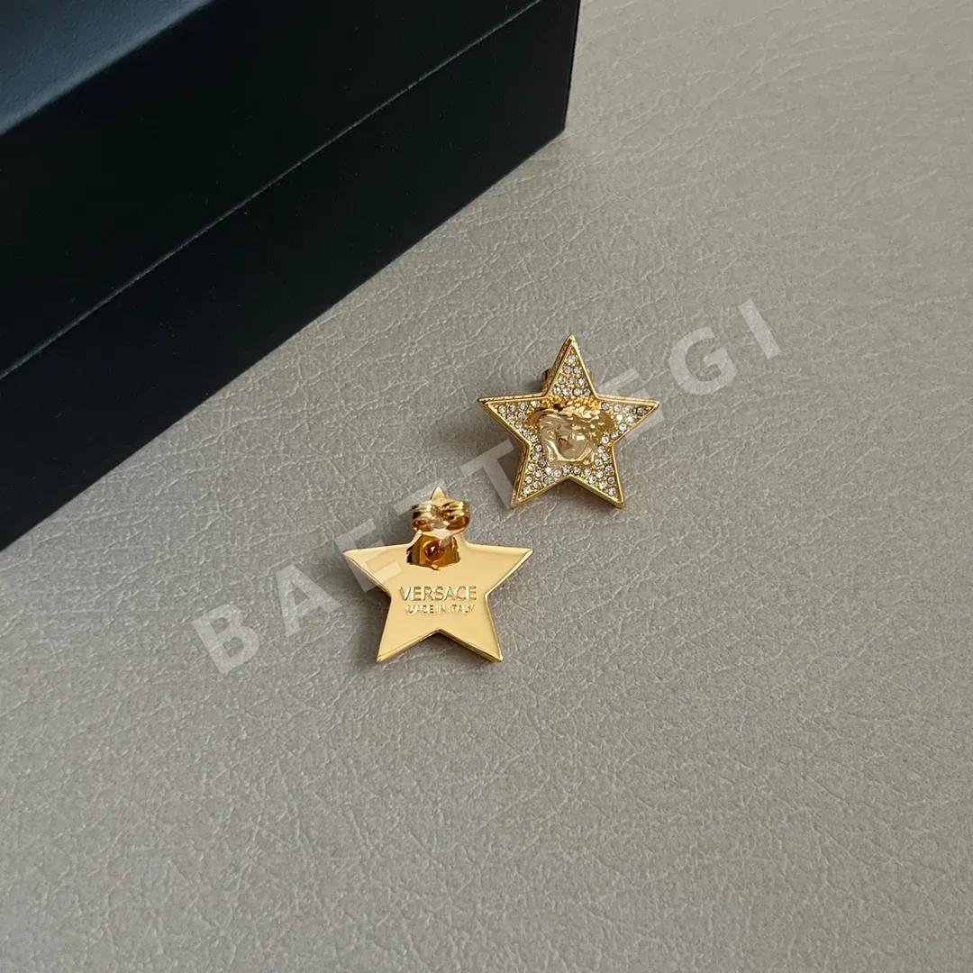 베르사체 메두사 로고 황동 귀걸이 상세 이미지 6