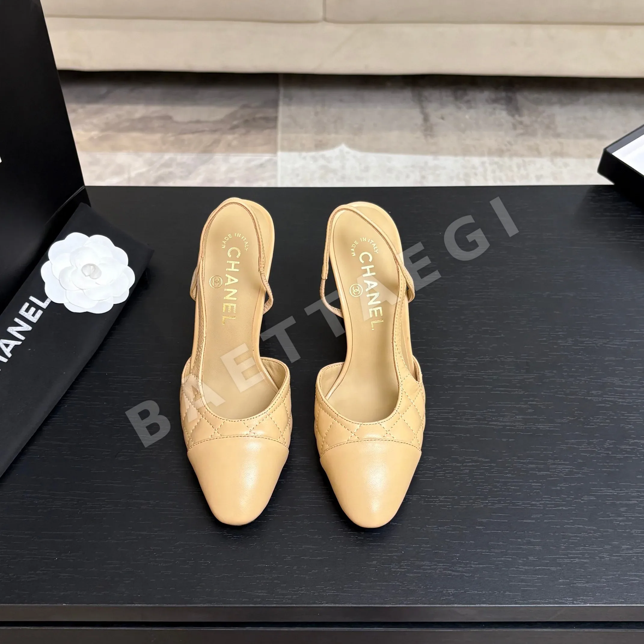 샤넬 슬링백 힐 151584