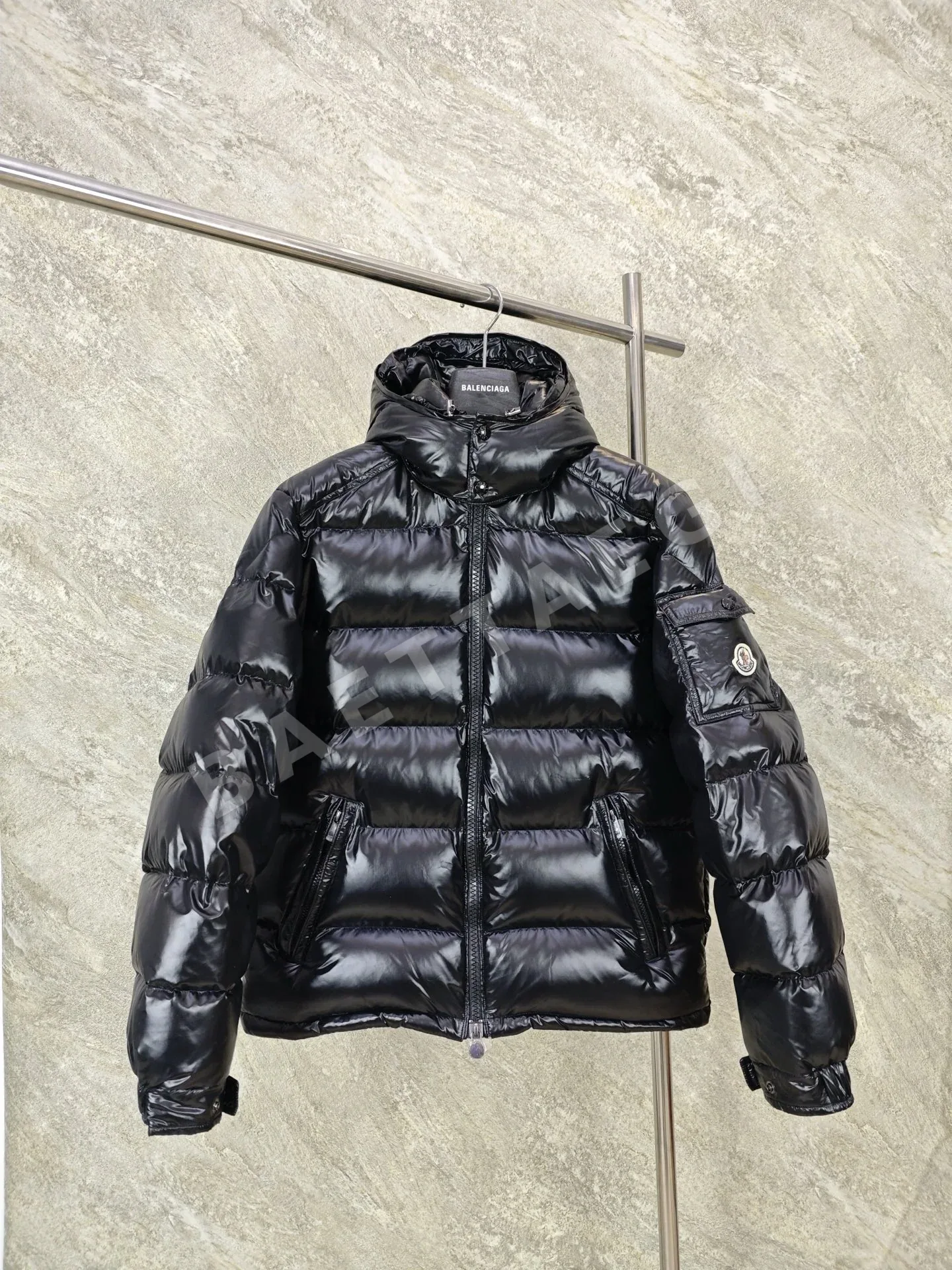 몽클레르 마야 후드 쇼트 다운 재킷(Moncler Maya Hooded Short Down Jacket) 158173