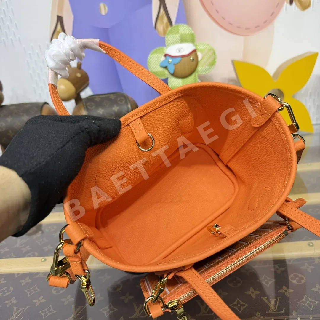 루이비통 네버풀 반도리에르 인사이드아웃 BB 가방 M25656 상세 이미지 8