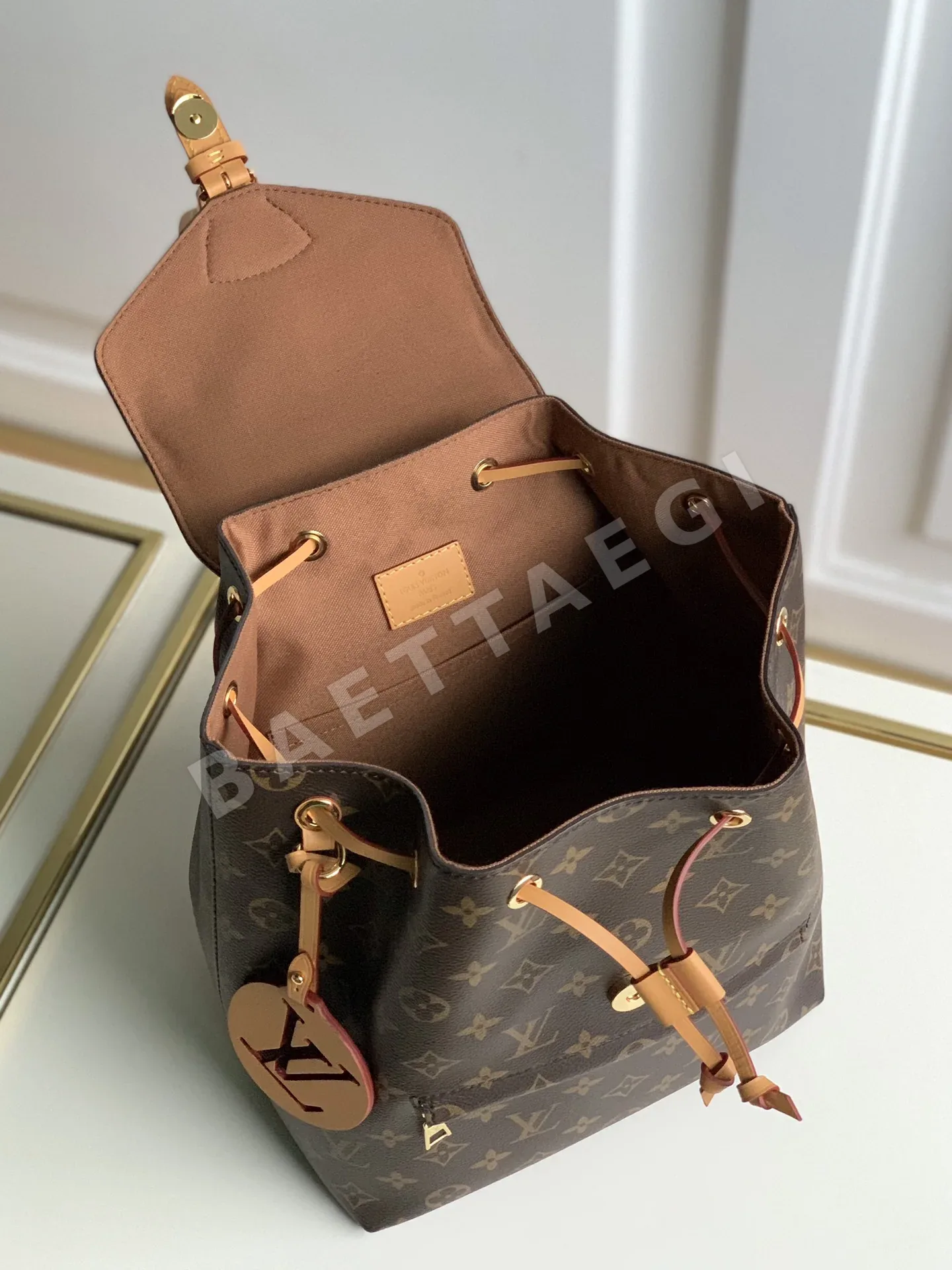 루이비통 몽수리 스몰 백팩 M45501 상세 이미지 7