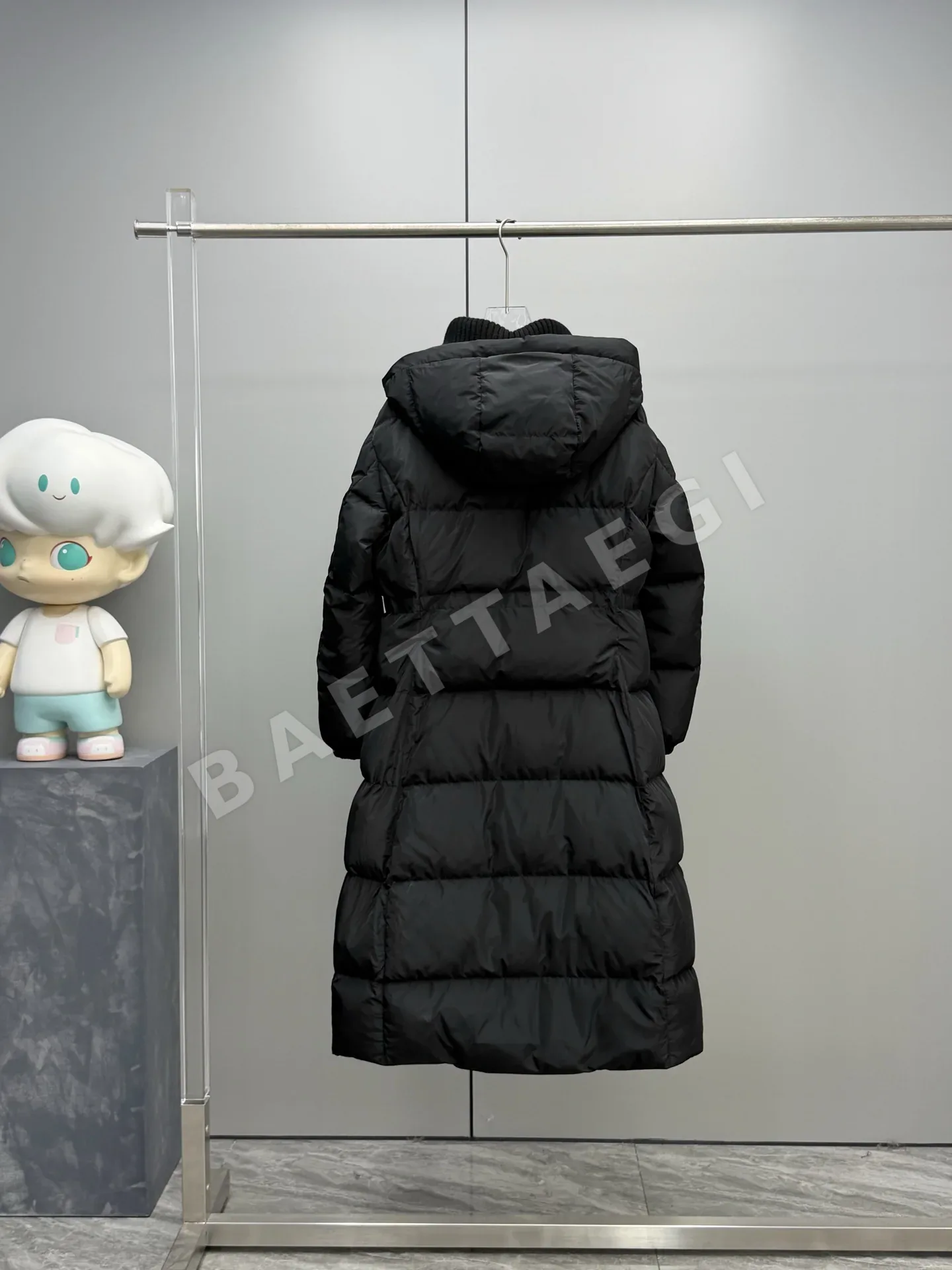 몽클레르 페이크 투피스 울 카라 후드 롱 패딩 여성용 상세 이미지 9