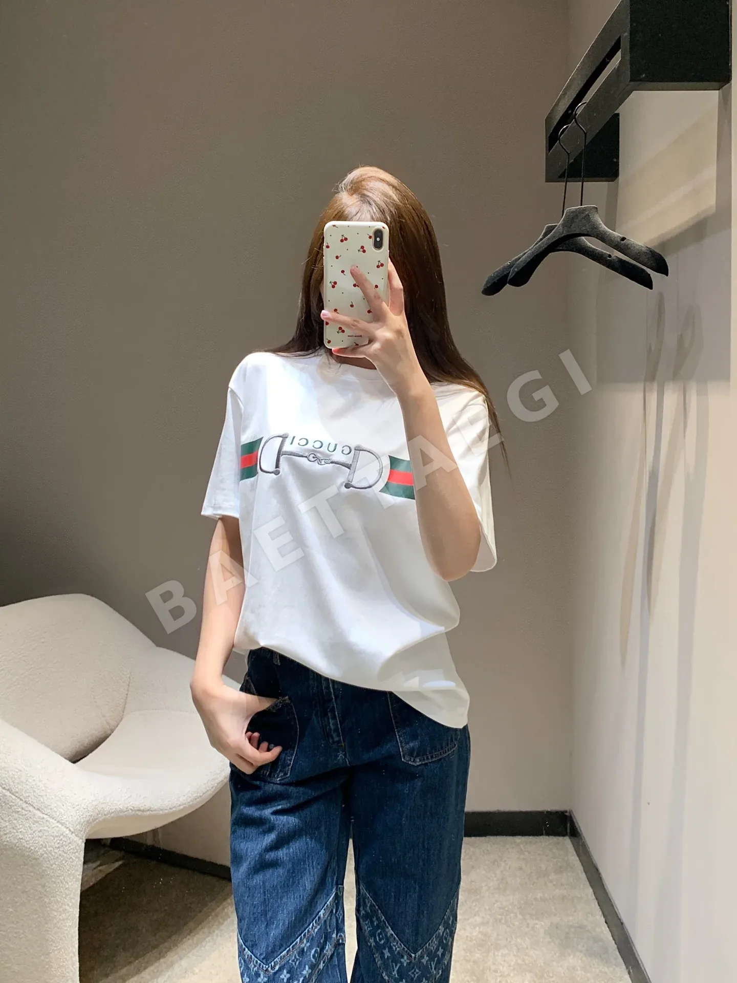 구찌 승마풍 버클 자수 크루넥 반팔 티셔츠 상세 이미지 9