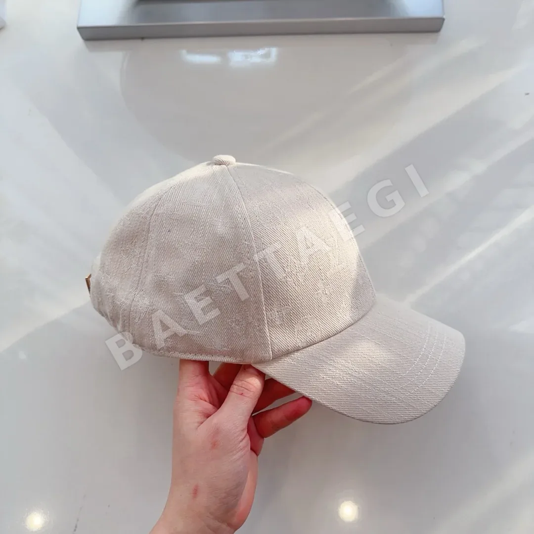 루이비통 워시드 데님 베이스볼 캡 상세 이미지 8