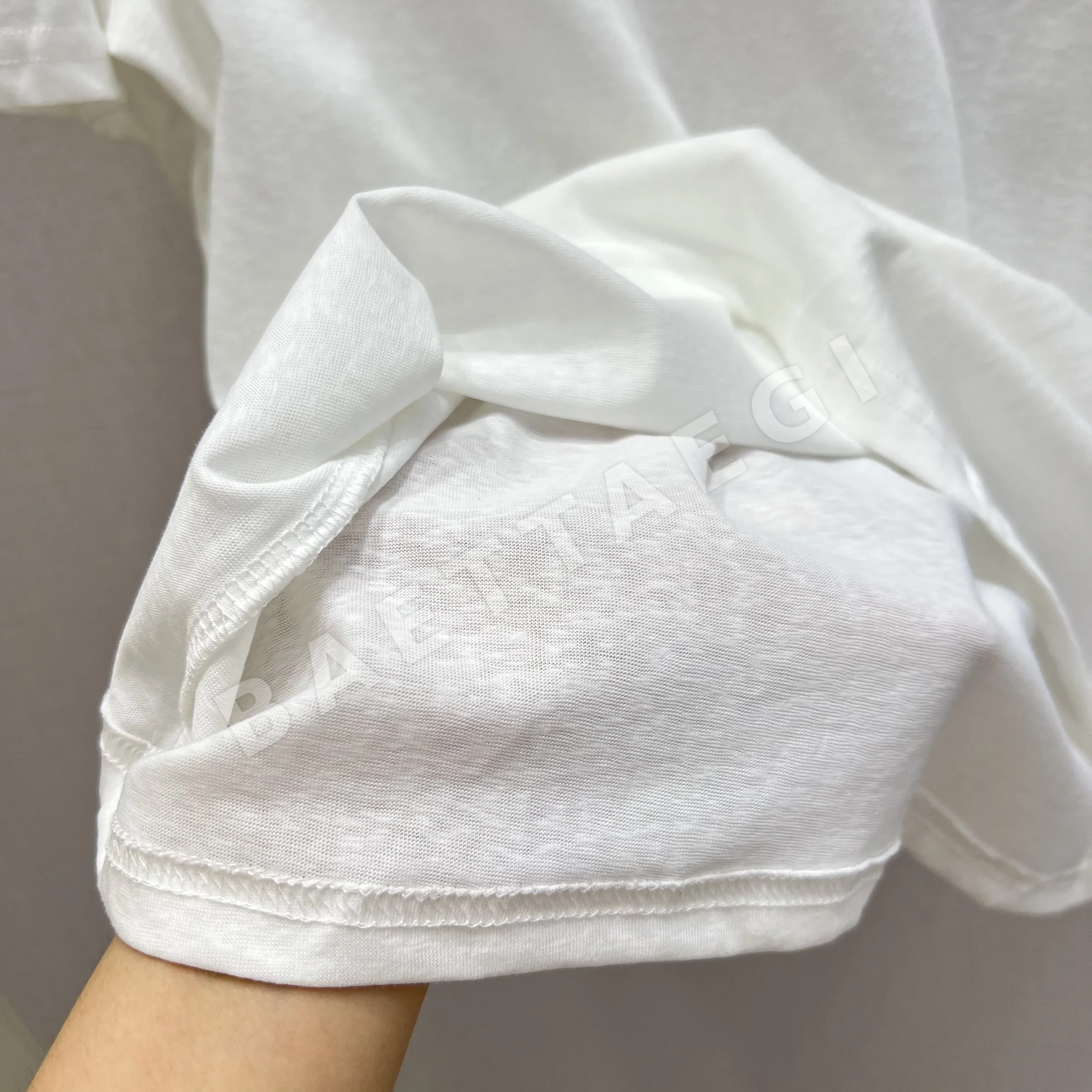 미우미우 패치워크 레이스 크로스 스트랩 V넥 반팔 탑 상세 이미지 16