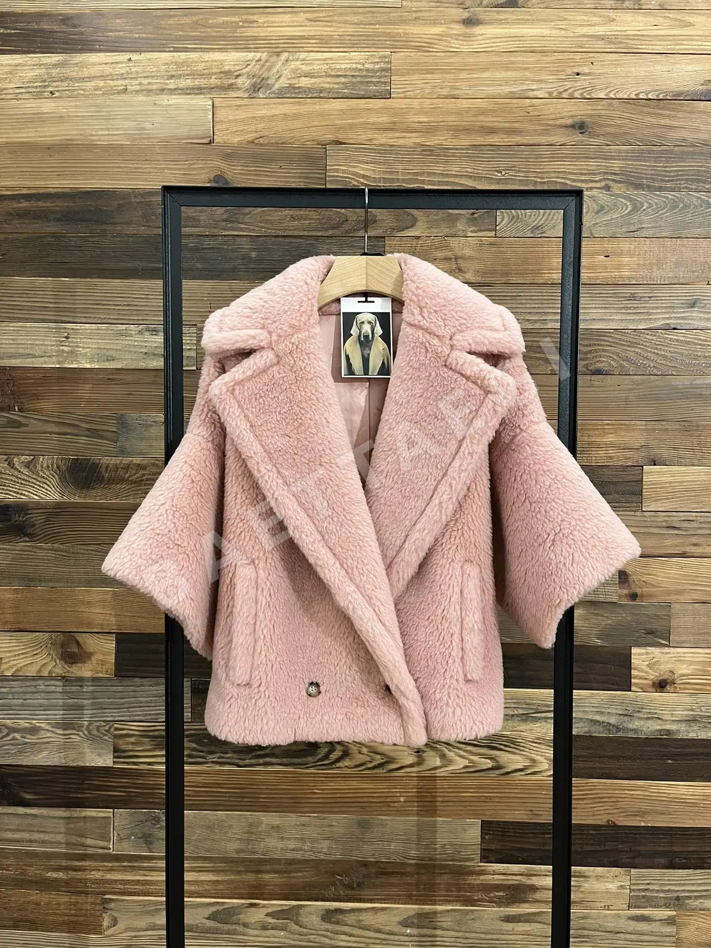 막스마라(Max Mara)의 테디베어 케이프/숏 코트 170486