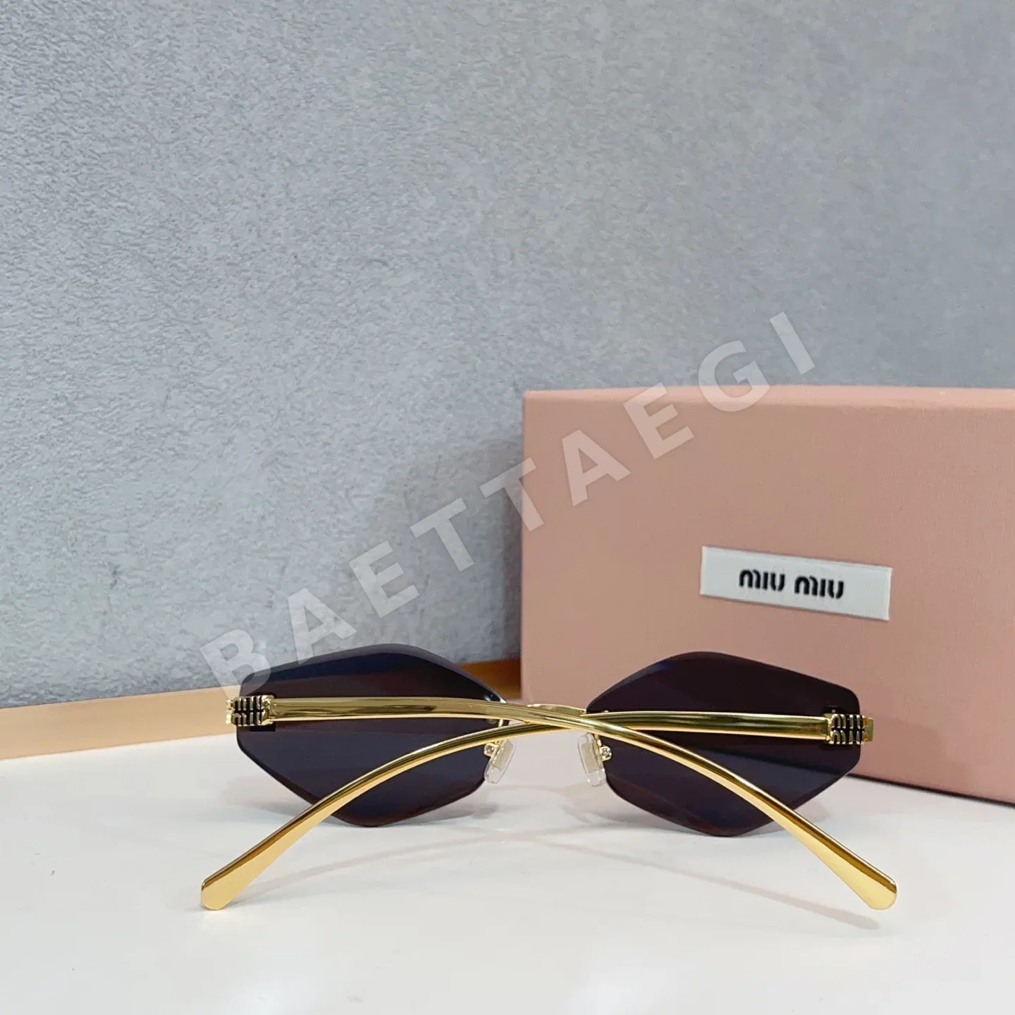 미우미우 MU1897 L 선글라스 상세 이미지 9