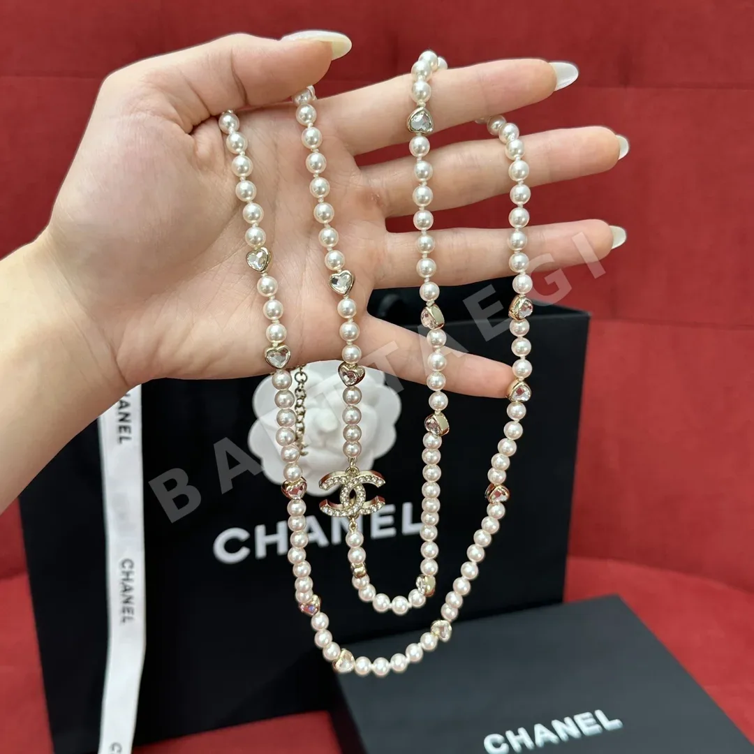 샤넬 더블 C 라인스톤 하트 진주 목걸이 178170