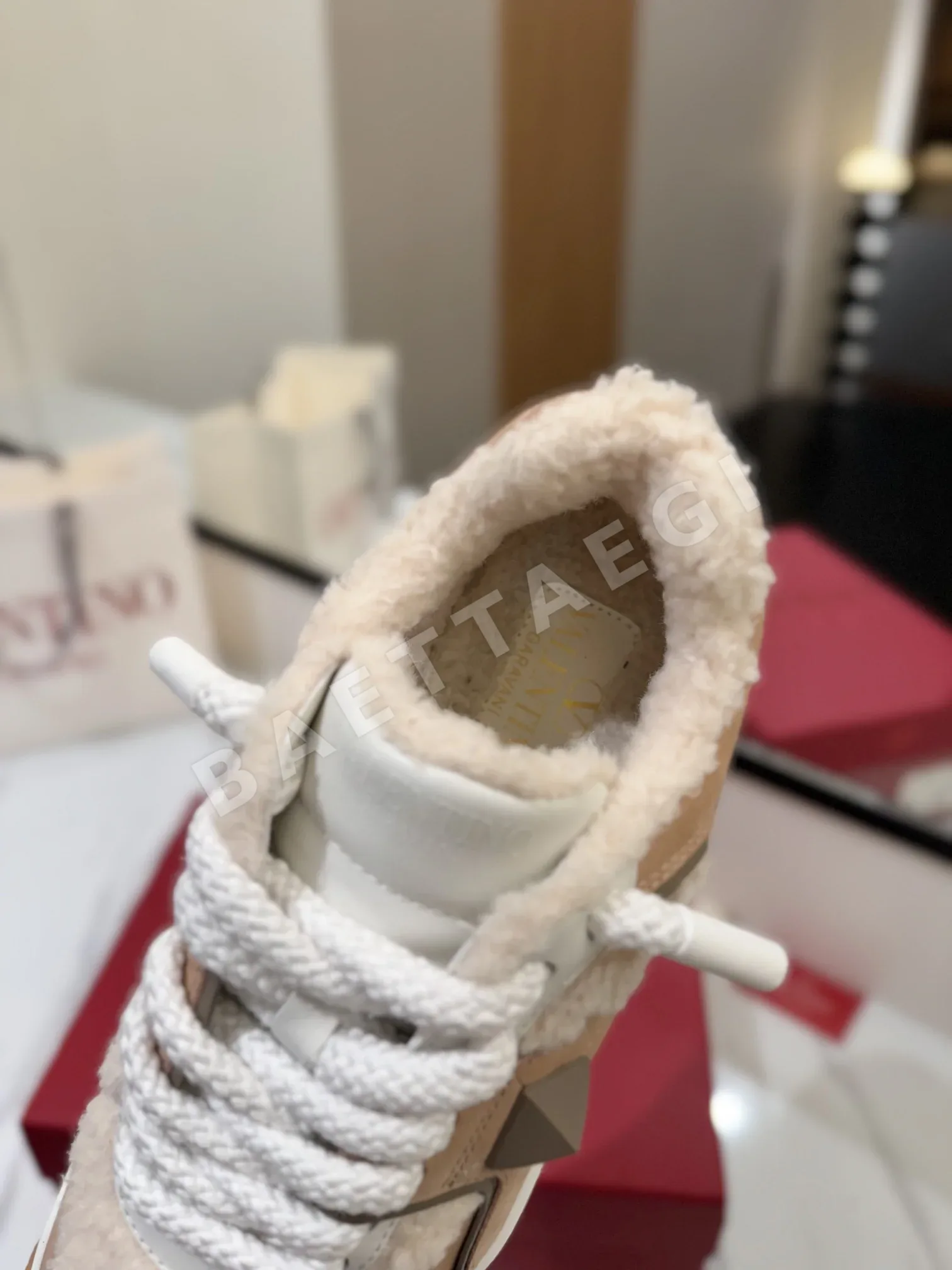 발렌티노 맞춤 제작 풀그레인 소가죽 양모 안감 여성·남성 신발 상세 이미지 8
